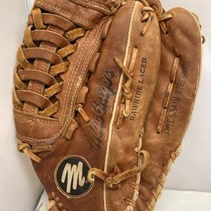MacGregor Big Dawg 14 MG75 Soft ball glove Large Right Hand Throw Hand Crafted
